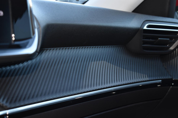 Peugeot 2008 1.2 PureTech 130PK Allure Pack | Carplay | Camera | 3D Dashb. | Stoelverw. | Incl. garantie
