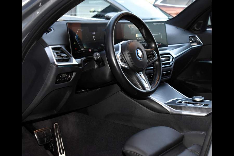 BMW 3 Serie Touring 330e Plugin Hybrid 292PK Aut. M-Sport | LED | Navi | Trekhaak | Camera | Incl. garantie