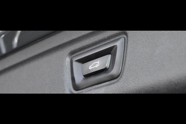 BMW 3 Serie Touring 330e Plugin Hybrid 292PK Aut. M-Sport | LED | Navi | Trekhaak | Camera | Incl. garantie