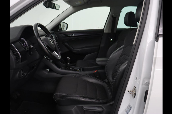 Škoda Kodiaq 1.5 TSI Business Edition | Trekhaak | Camera | Carplay | Navigatie | Half leder | Climate control | Cruise control | Full LED