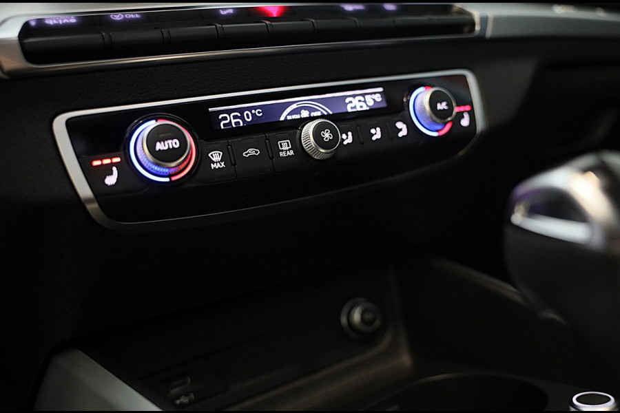 Audi Q2 35 TFSI Edition ONE / AUT / CC / Open Panoramadak / Virtual Cockpit / Lane Assist / Dode Hoek / Navi / Camera / Led / 19 I