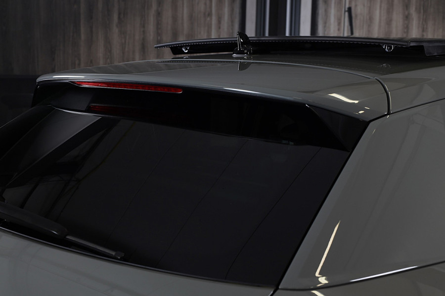 Audi Q2 35 TFSI Edition ONE / AUT / CC / Open Panoramadak / Virtual Cockpit / Lane Assist / Dode Hoek / Navi / Camera / Led / 19 I