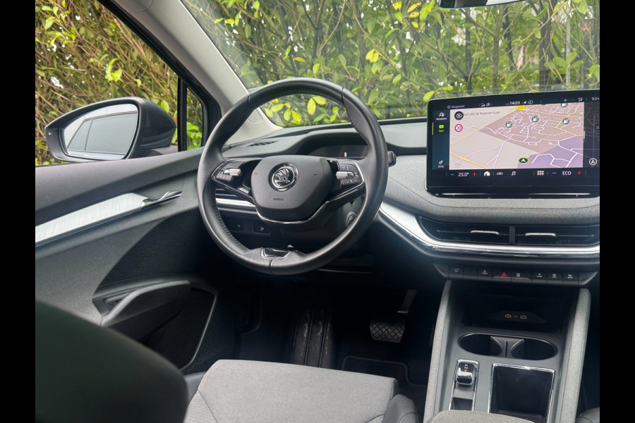 Škoda ENYAQ iV BUSINESS PANORAMADAK CARPLAY ORIGINEEL NEDERLANDS NAP