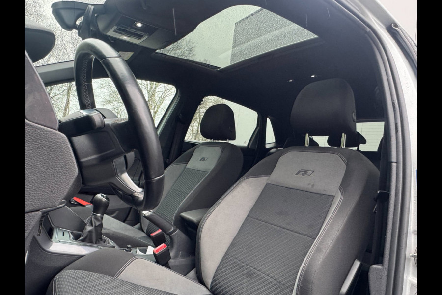 Volkswagen Polo 1.0 TSI HIGHLINE R-LINE PANORAMA LED VIRTUAL CARPLAY VOL OPTIES NAP NEDERLANDSE AUTO