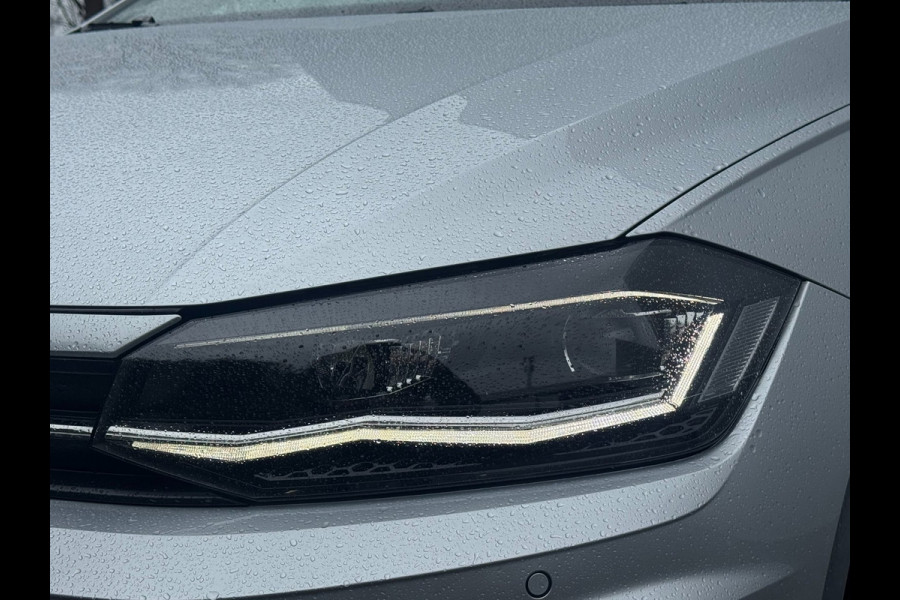 Volkswagen Polo 1.0 TSI HIGHLINE R-LINE PANORAMA LED VIRTUAL CARPLAY VOL OPTIES NAP NEDERLANDSE AUTO
