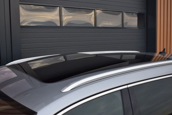 Volkswagen Passat 1.5 TSI 150pk DSG R-Line | Pano | Trekhaak | 360 camera