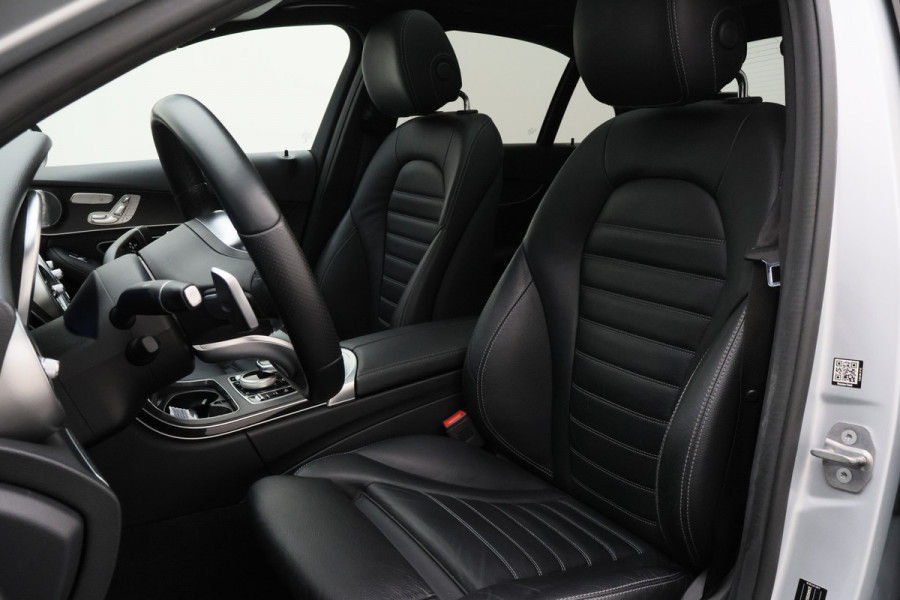 Mercedes-Benz C-Klasse 300 e 4MATIC AMG Line Panoramadak, Burmester, Memory, 360° Camera, Apple Carplay, Head-Up