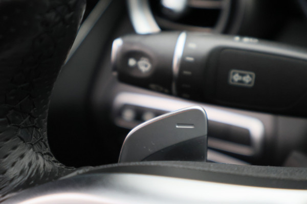 Mercedes-Benz C-Klasse 300 e 4MATIC AMG Line Panoramadak, Burmester, Memory, 360° Camera, Apple Carplay, Head-Up