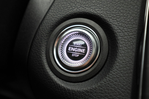 Mercedes-Benz C-Klasse 300 e 4MATIC AMG Line Panoramadak, Burmester, Memory, 360° Camera, Apple Carplay, Head-Up