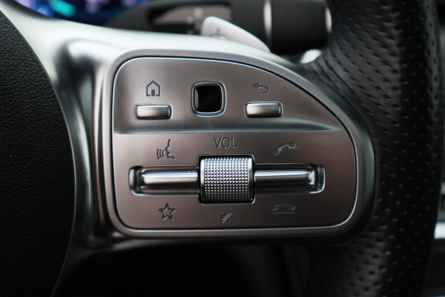 Mercedes-Benz C-Klasse 300 e 4MATIC AMG Line Panoramadak, Burmester, Memory, 360° Camera, Apple Carplay, Head-Up