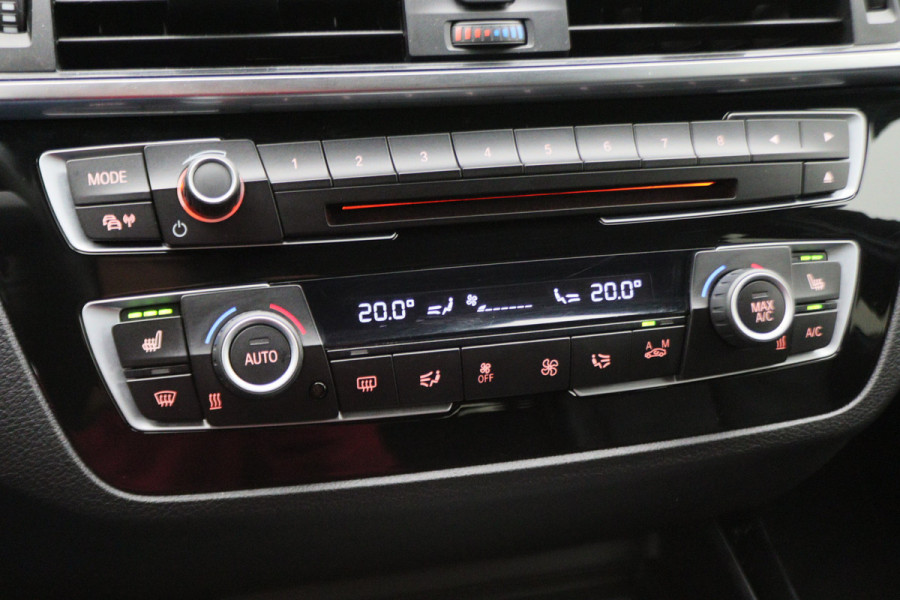 BMW 1-serie 118i Edition M Sport Shadow High Executive Automaat Leer, Navigatie, LED, Cruise, Stoelverwarming, 18"