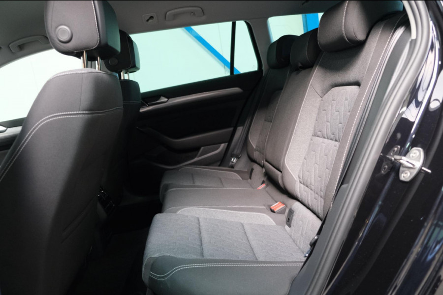 Volkswagen Passat Variant 1.4 TSI PHEV GTE Business - SOH 99% Cruise, Camera, Camera, Massage stoelen