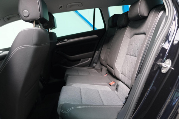 Volkswagen Passat Variant 1.4 TSI PHEV GTE Business - SOH 99% Cruise, Camera, Camera, Massage stoelen