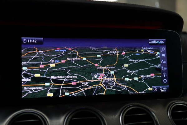 Mercedes-Benz E-Klasse AMG 63 4MATIC Premium Plus PANO/CARPLAY/MEM/SFEERVER/360CAM/ACC/VOL