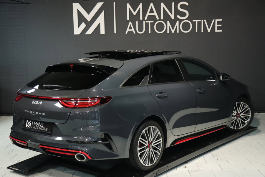 Kia ProCeed 1.6 T-GDI GT / PANODAK / MEMORY / ACC / JBL / KEYLESS / CAMERA