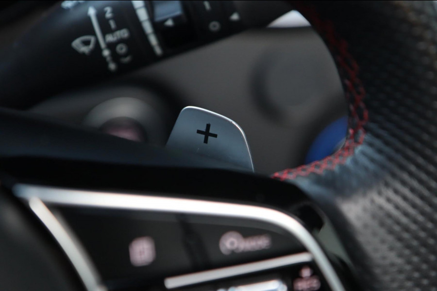 Kia ProCeed 1.6 T-GDI GT / PANODAK / MEMORY / ACC / JBL / KEYLESS / CAMERA