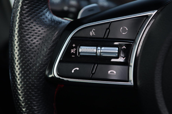 Kia ProCeed 1.6 T-GDI GT / PANODAK / MEMORY / ACC / JBL / KEYLESS / CAMERA