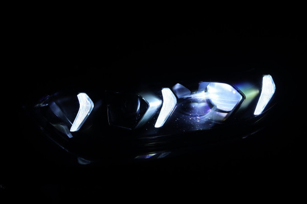 Kia ProCeed 1.6 T-GDI GT / PANODAK / MEMORY / ACC / JBL / KEYLESS / CAMERA