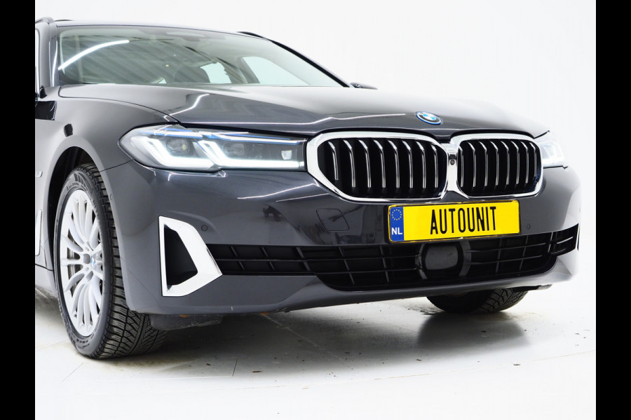 BMW 5 Serie Touring 530e xDrive | Panoramdak | Laser LED |Trekhaak | Leder | HUD | Keyless | Adaptive Cruise | Carplay