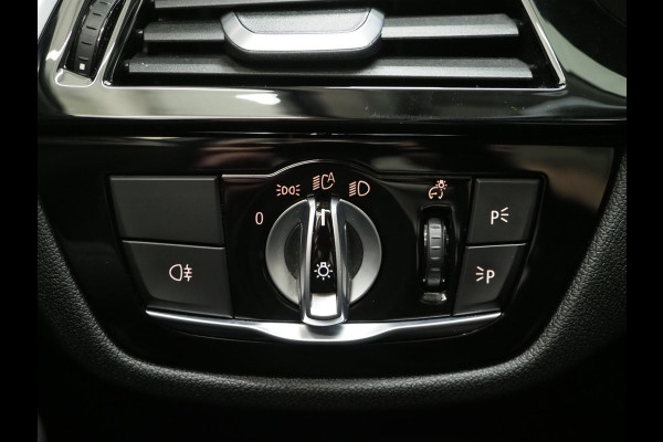 BMW 5 Serie Touring 530e xDrive | Panoramdak | Laser LED |Trekhaak | Leder | HUD | Keyless | Adaptive Cruise | Carplay