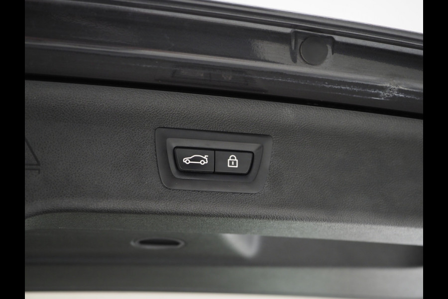 BMW 5 Serie Touring 530e xDrive | Panoramdak | Laser LED |Trekhaak | Leder | HUD | Keyless | Adaptive Cruise | Carplay