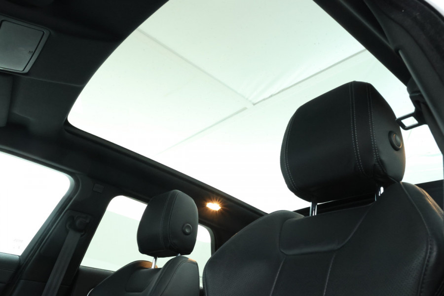 Land Rover Range Rover Evoque 2.0 TD4 HSE Dynamic Trekhaak, Panorama Dak, Automaat