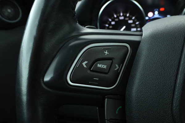 Land Rover Range Rover Evoque 2.0 TD4 HSE Dynamic Trekhaak, Panorama Dak, Automaat