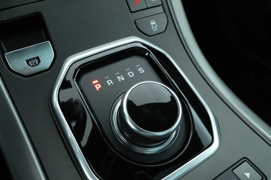 Land Rover Range Rover Evoque 2.0 TD4 HSE Dynamic Trekhaak, Panorama Dak, Automaat