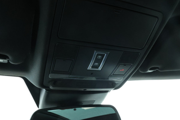 Land Rover Range Rover Evoque 2.0 TD4 HSE Dynamic Trekhaak, Panorama Dak, Automaat