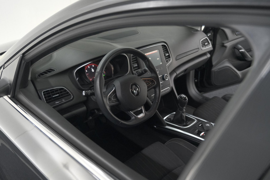 Renault Mégane Estate TCe 110 Limited | Apple Carplay | Parkeersensoren | Cruise Control | Navigatie