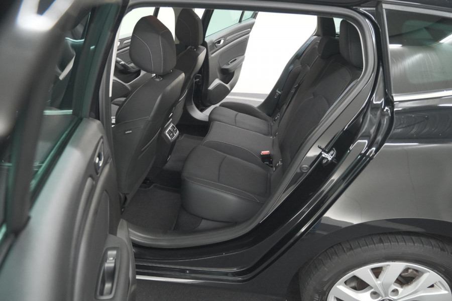 Renault Mégane Estate TCe 110 Limited | Apple Carplay | Parkeersensoren | Cruise Control | Navigatie