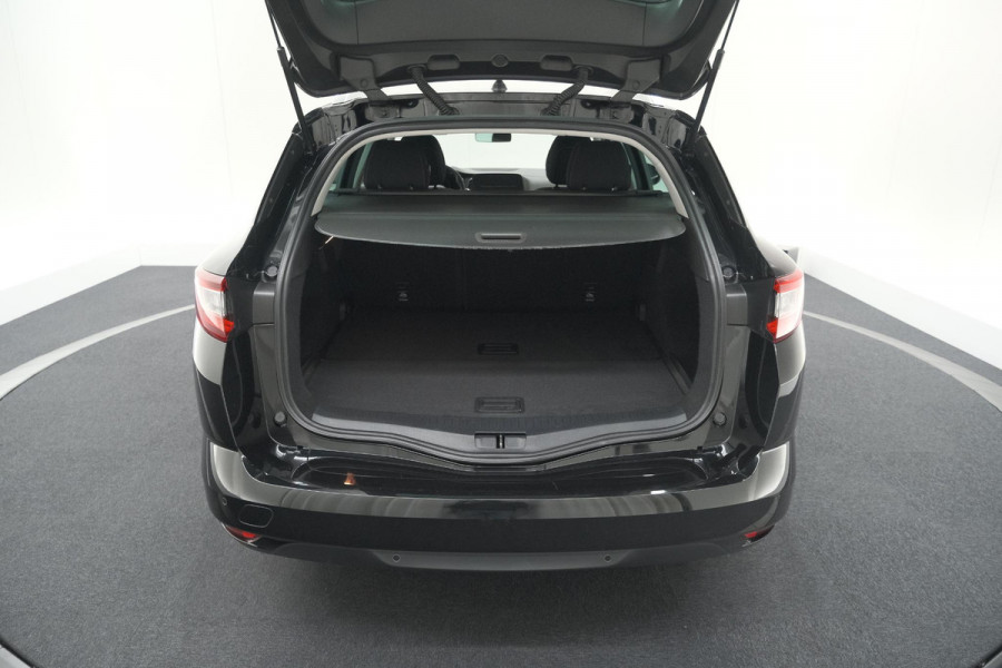 Renault Mégane Estate TCe 110 Limited | Apple Carplay | Parkeersensoren | Cruise Control | Navigatie