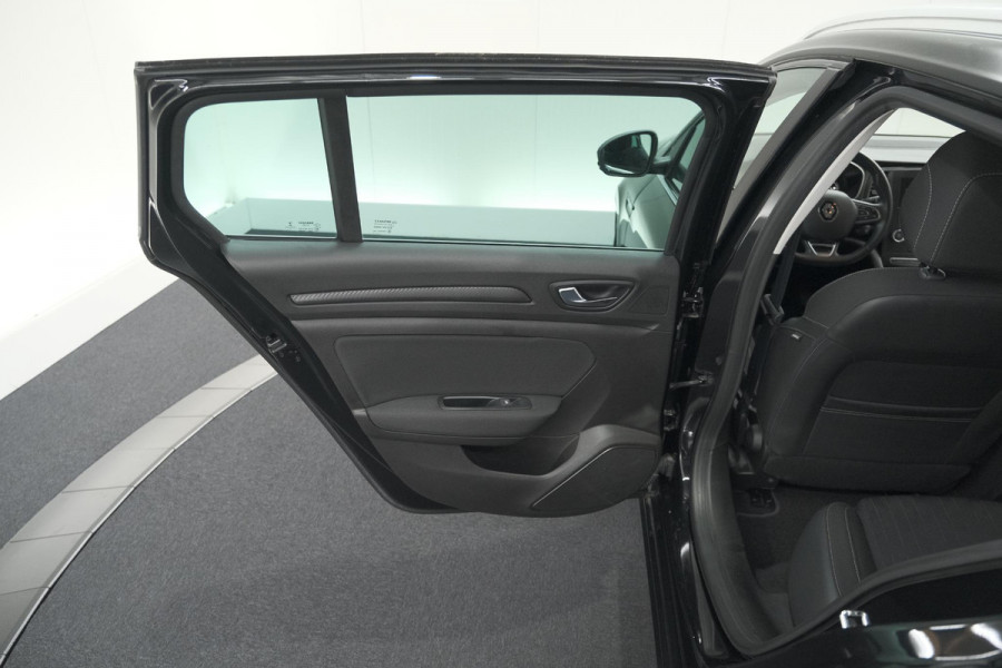 Renault Mégane Estate TCe 110 Limited | Apple Carplay | Parkeersensoren | Cruise Control | Navigatie