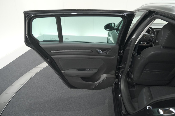Renault Mégane Estate TCe 110 Limited | Apple Carplay | Parkeersensoren | Cruise Control | Navigatie