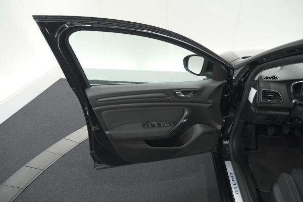 Renault Mégane Estate TCe 110 Limited | Apple Carplay | Parkeersensoren | Cruise Control | Navigatie