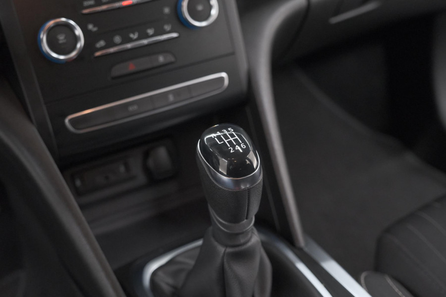 Renault Mégane Estate TCe 110 Limited | Apple Carplay | Parkeersensoren | Cruise Control | Navigatie