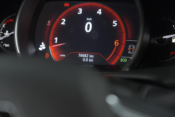 Renault Mégane Estate TCe 110 Limited | Apple Carplay | Parkeersensoren | Cruise Control | Navigatie