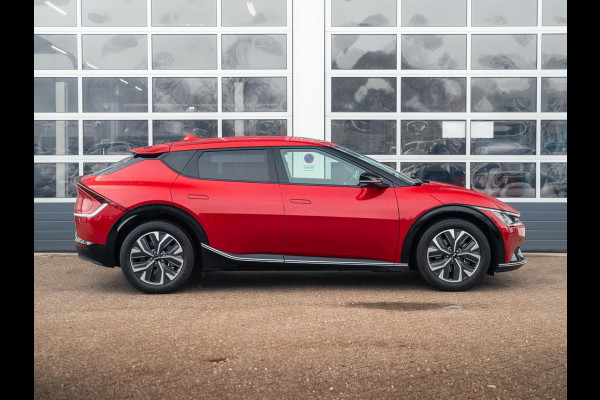 Kia Ev6 Plus 58 kWh | SOH 98,1% | Clima | Adapt. Cruise | Camera | Apple Carplay | Stoel, Stuur & Achterbank Verw. | Warmtepomp | Navi | 19" | Keyless | Elektr. A-klep | BSM