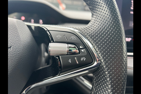 Škoda ENYAQ iV 60 92% SOH LEER PANORAMA TREKHAAK RIJKLAARPRIJS!