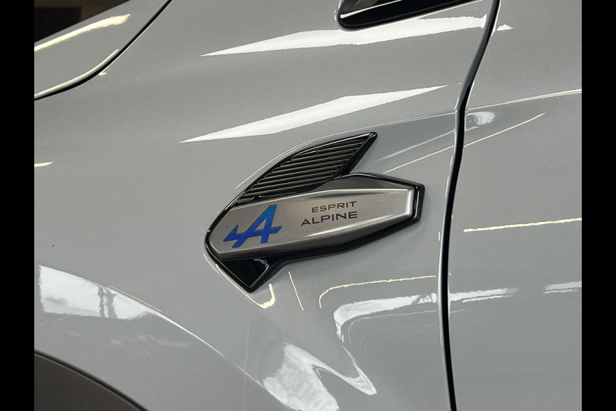 Renault Captur 1.6 E-Tech full hybrid 145 Esprit Alpine | Groot Navi | 19" | Stuur verwarming | Led | Carplay | 100% Renault Dealer Onderhouden!