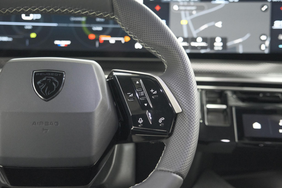 Peugeot 3008 1.2 Hybrid 136 GT | Pack Winter | Camera | Adaptieve Cruise Control | Elektrische Kofferklep