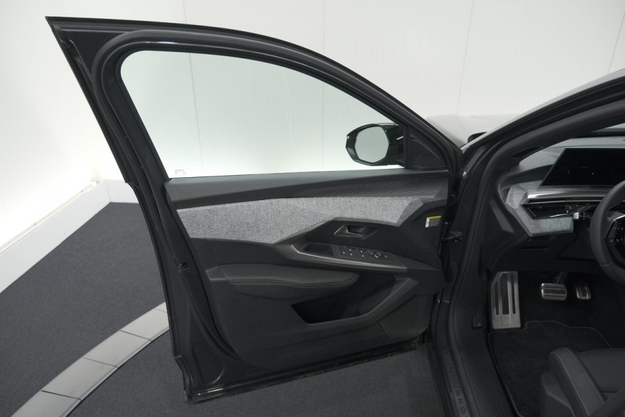 Peugeot 3008 1.2 Hybrid 136 GT | Pack Winter | Camera | Adaptieve Cruise Control | Elektrische Kofferklep