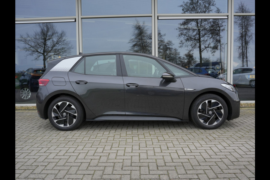 Volkswagen ID.3 First 58 kWh | Apple Carplay/Android Auto | Cruise control adaptief met stop&go |