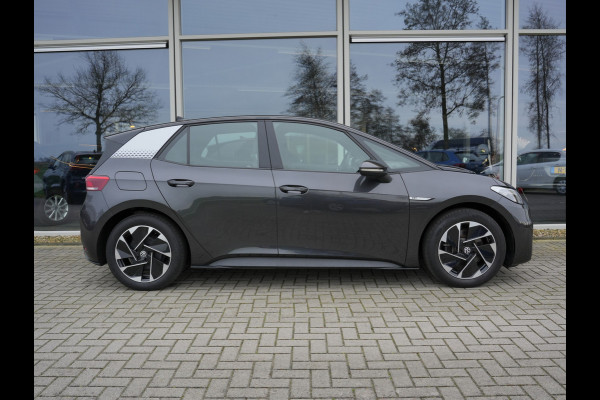 Volkswagen ID.3 First 58 kWh | Apple Carplay/Android Auto | Cruise control adaptief met stop&go |