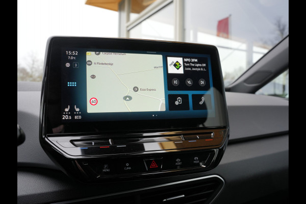 Volkswagen ID.3 First 58 kWh | Apple Carplay/Android Auto | Cruise control adaptief met stop&go |