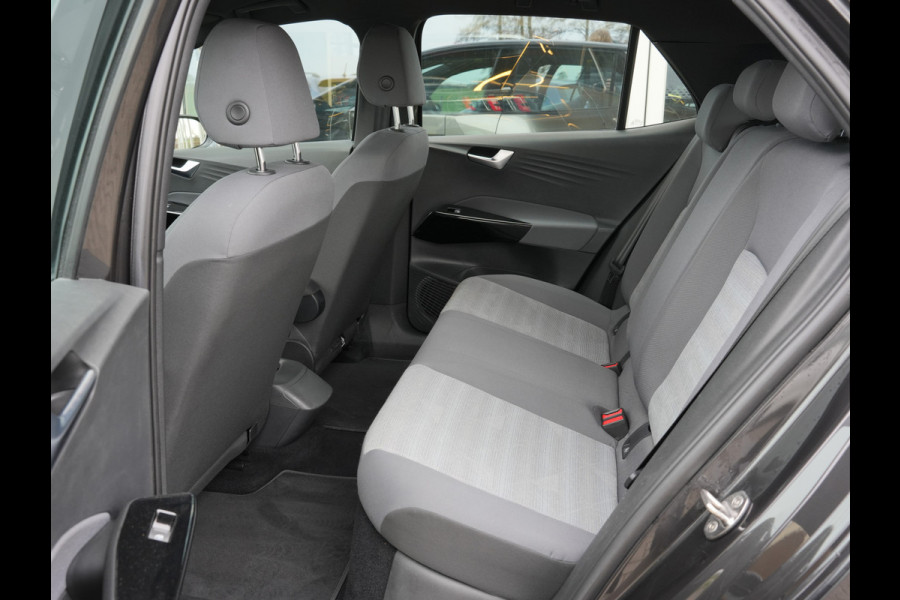 Volkswagen ID.3 First 58 kWh | Apple Carplay/Android Auto | Cruise control adaptief met stop&go |