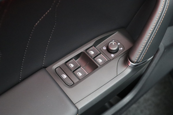 CUPRA Formentor 1.4 e-Hybrid VZ 245 PK Performance PHEV, Winterpakket, Adap. Cruise Control, Camera