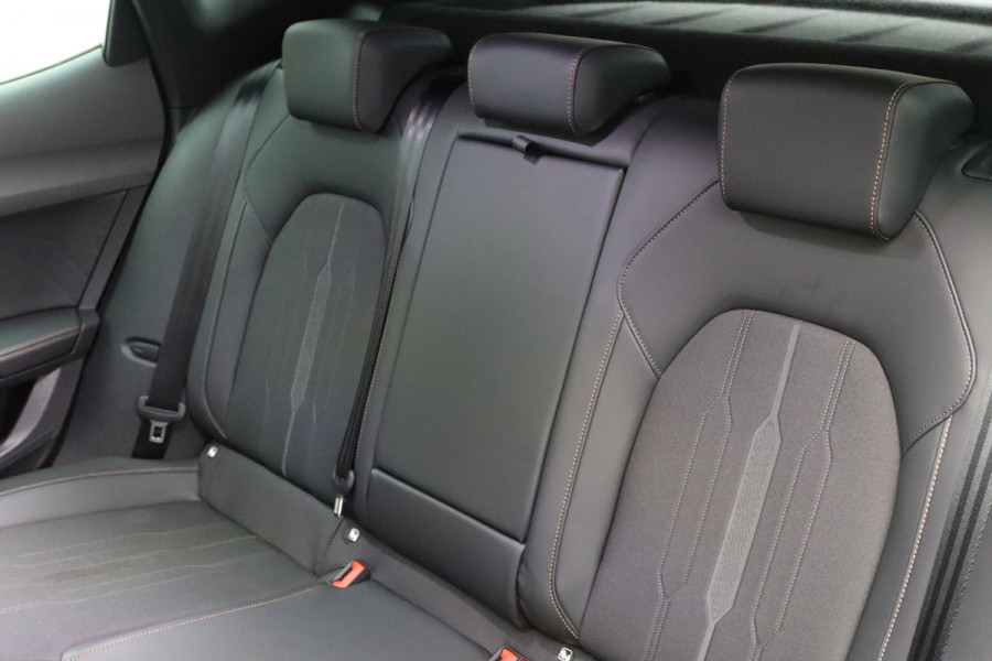 CUPRA Formentor 1.4 e-Hybrid VZ 245 PK Performance PHEV, Winterpakket, Adap. Cruise Control, Camera