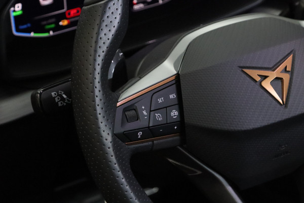 CUPRA Formentor 1.4 e-Hybrid VZ 245 PK Performance PHEV, Winterpakket, Adap. Cruise Control, Camera