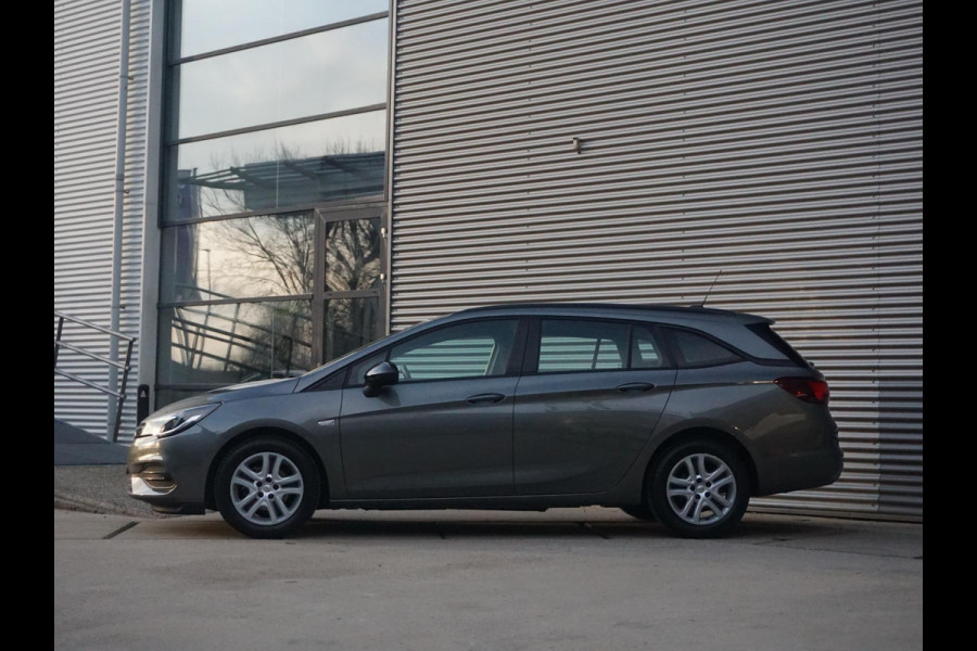 Opel Astra Sports Tourer 1.4 Edition All Seasonbanden